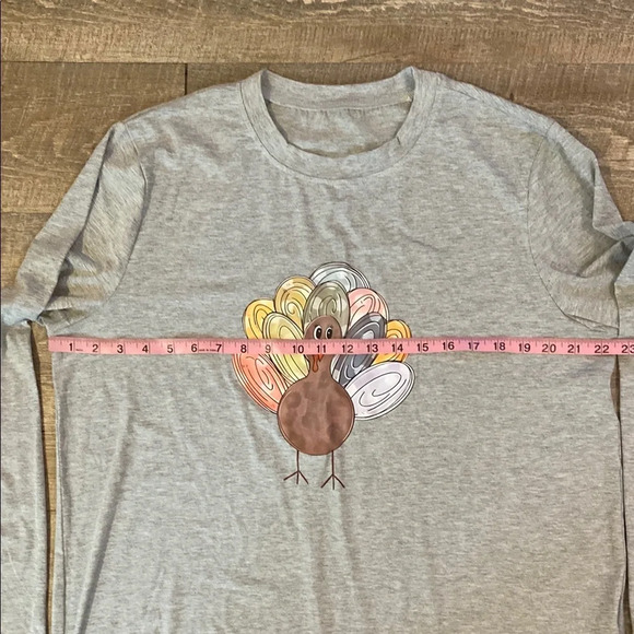 Gray Tee with Colorful Turkey Graphic - Picture 3 of 5